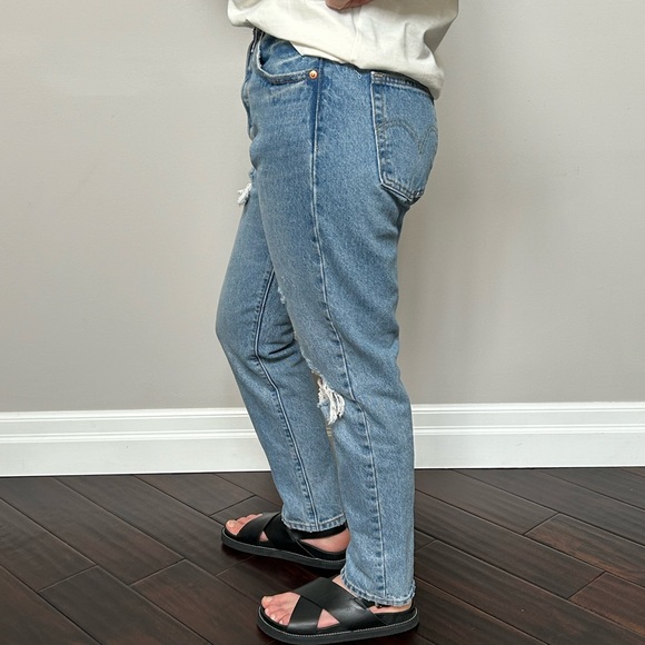 Levi’s 501 skinny it can’t touch this. - Picture 5 of 6